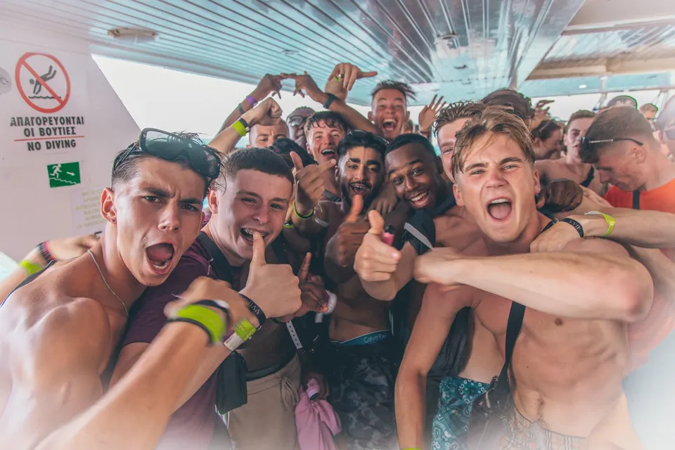 zante spending money