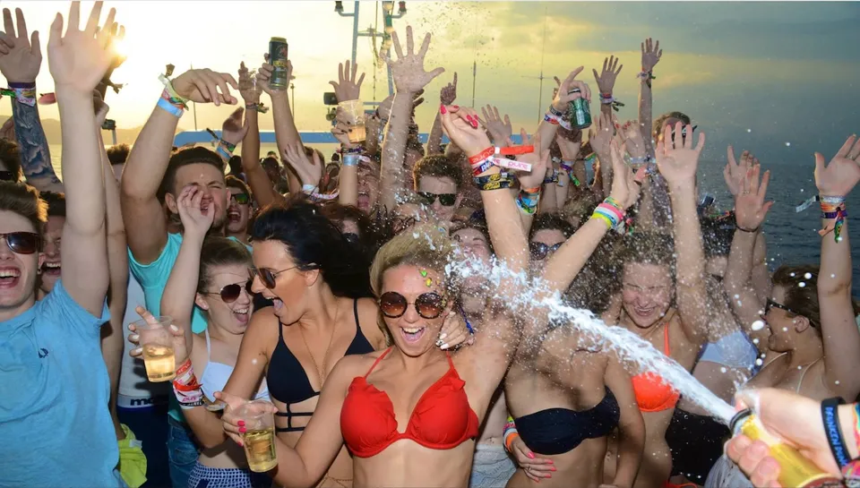 zante nightlife guide